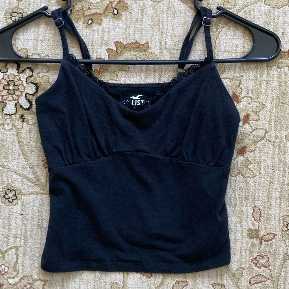 Hollister Black cropped Camisole Top